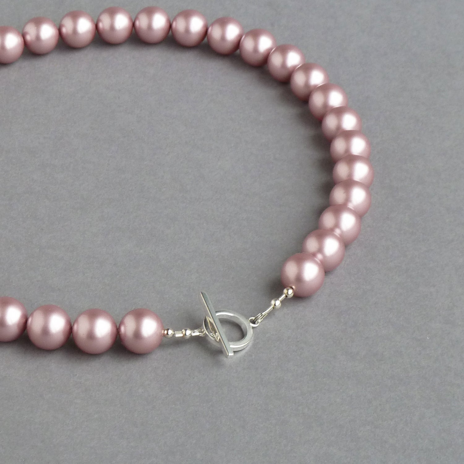 Chunky powder pink pearl necklace