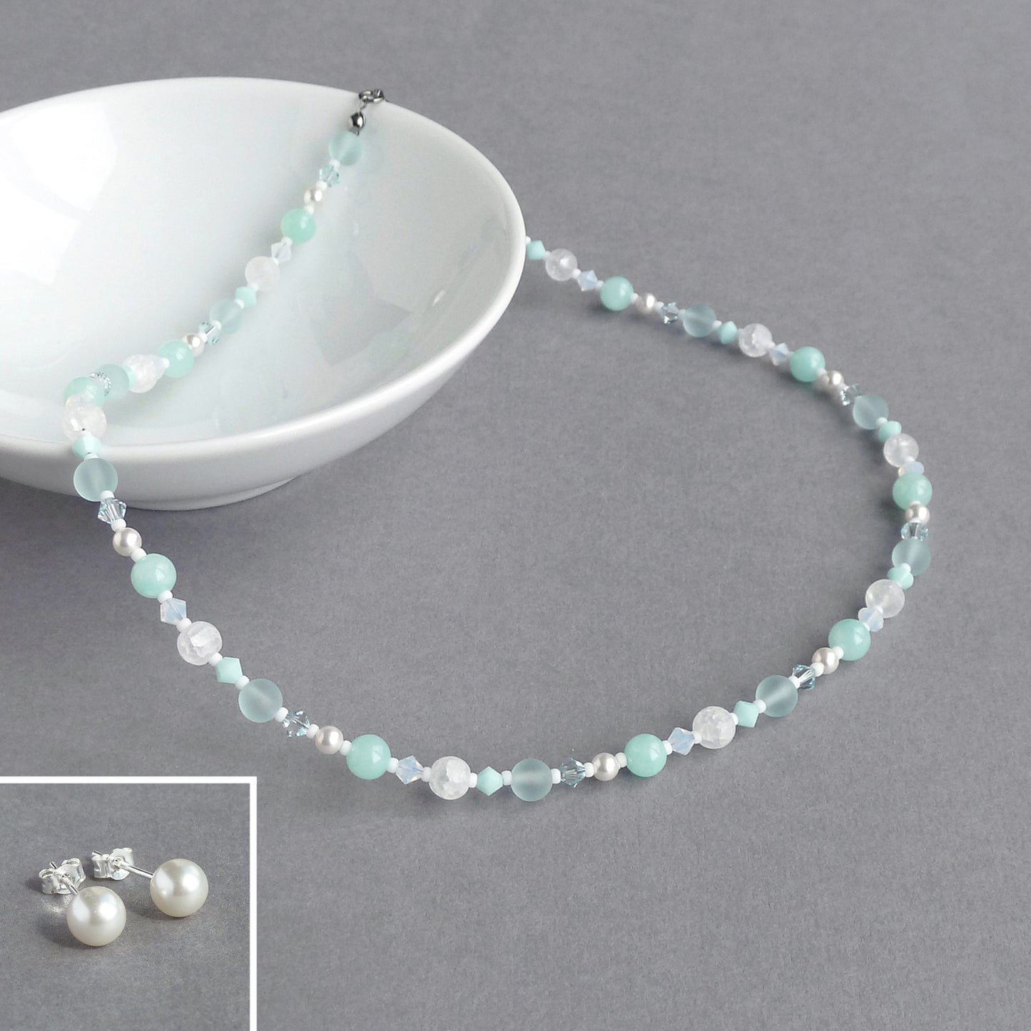 Mint green beaded jewellery set
