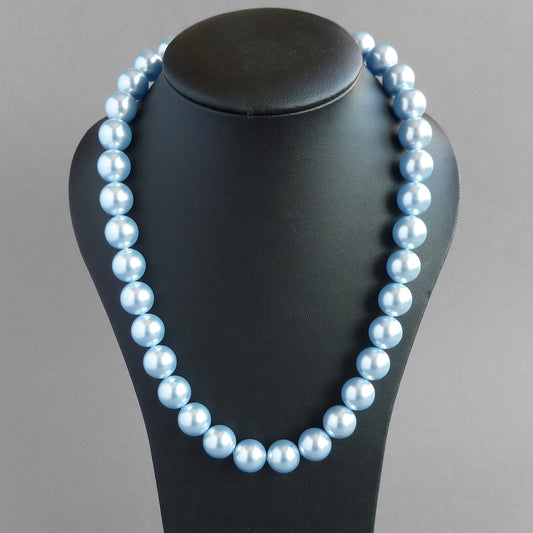 Single strand light blue pearl necklace