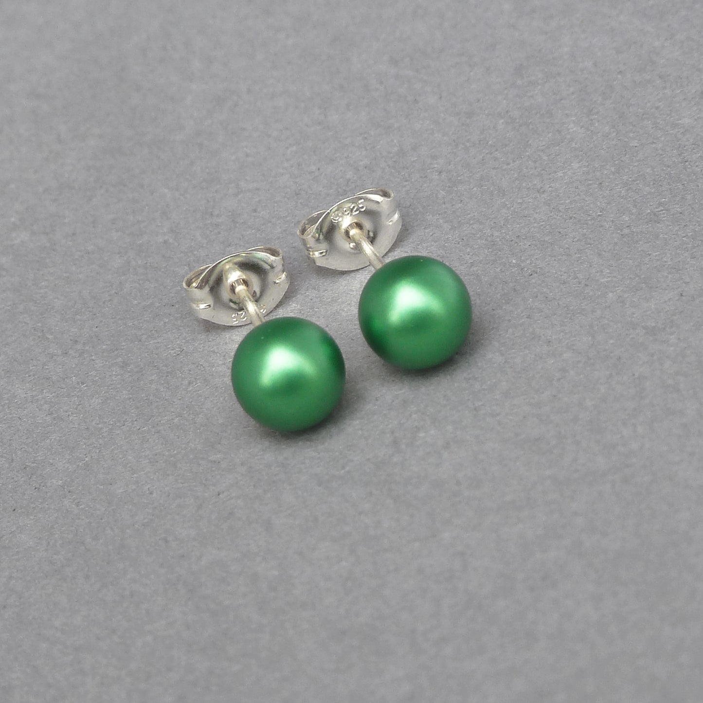 6mm eden green pearl studs