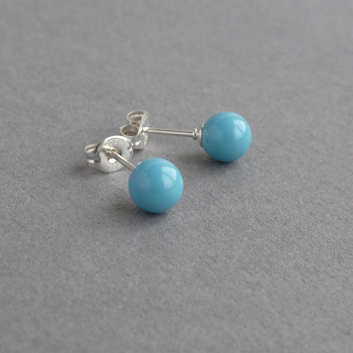 Small turquoise hot sale stud earrings