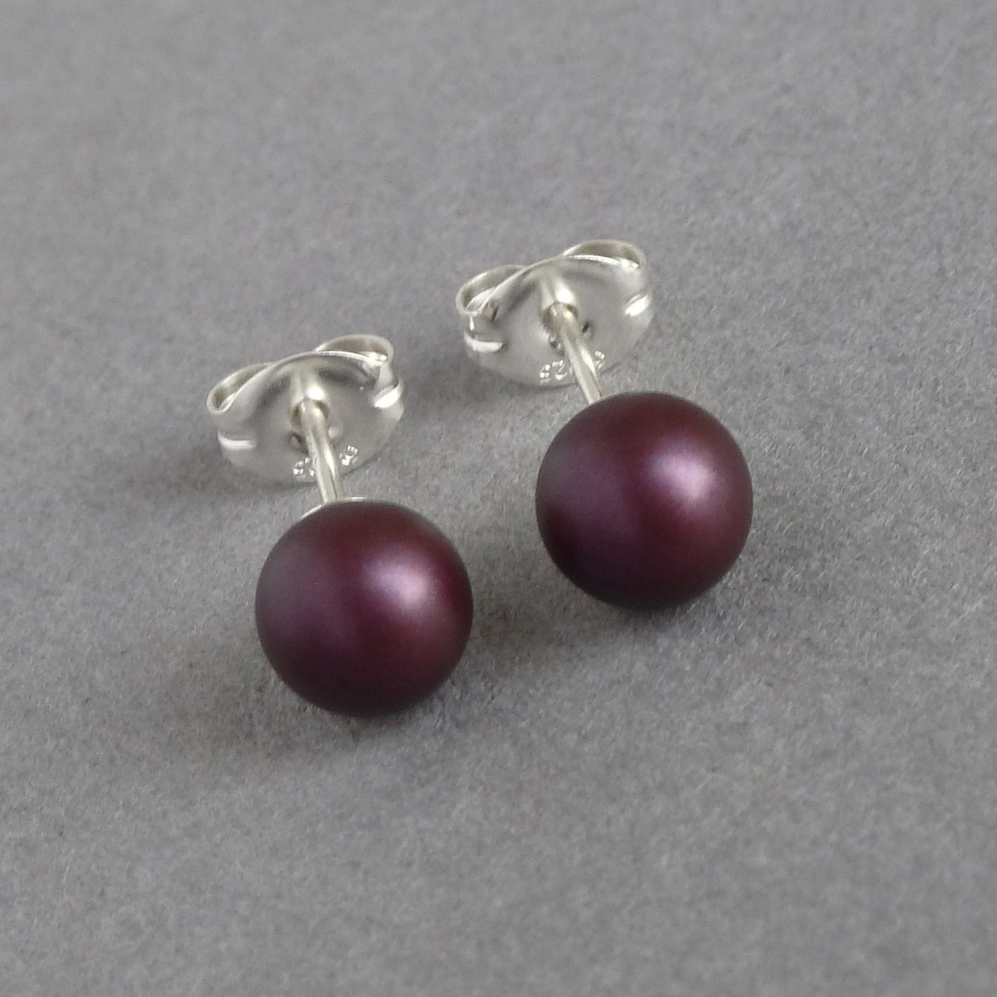 6mm plum studs