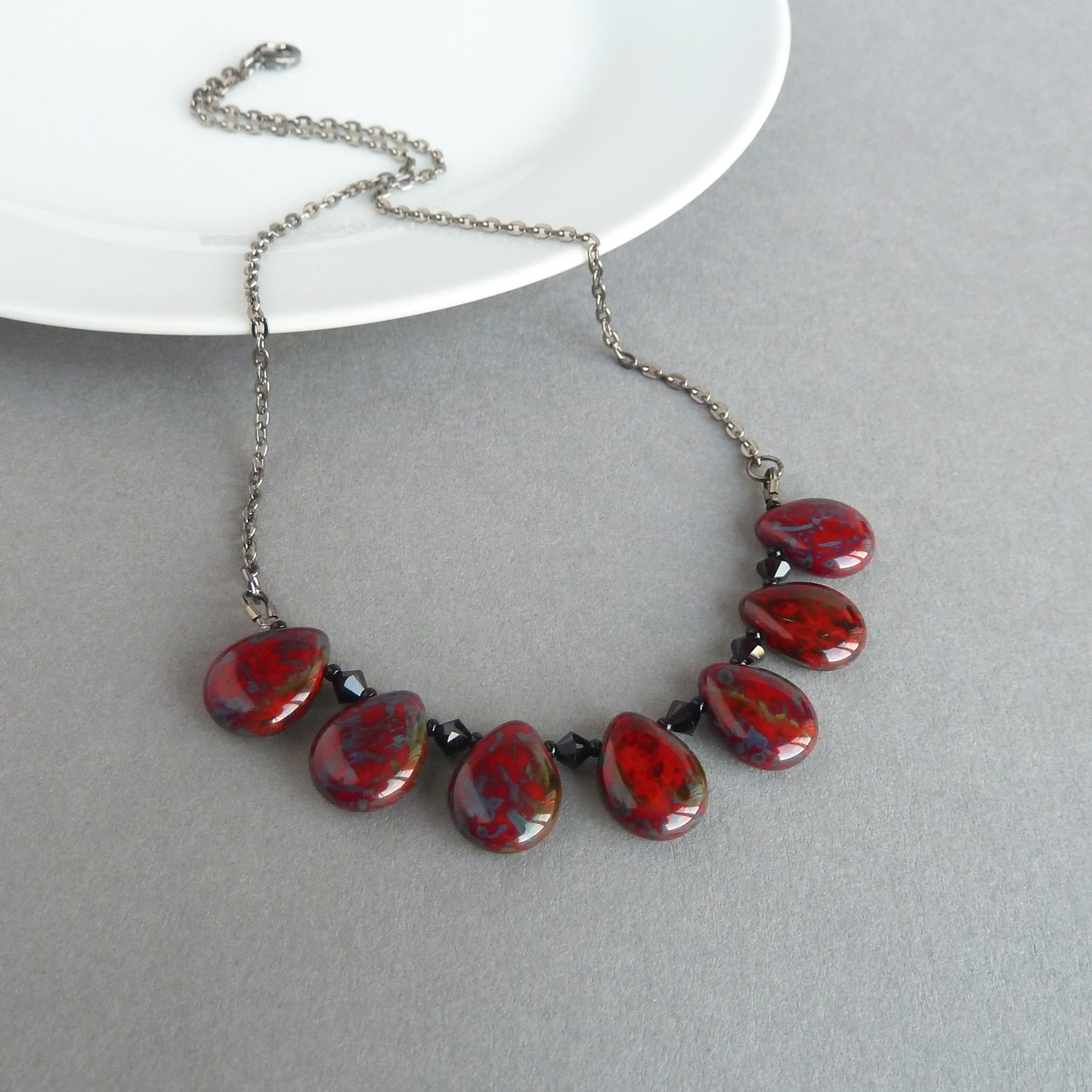 Everyday red necklace