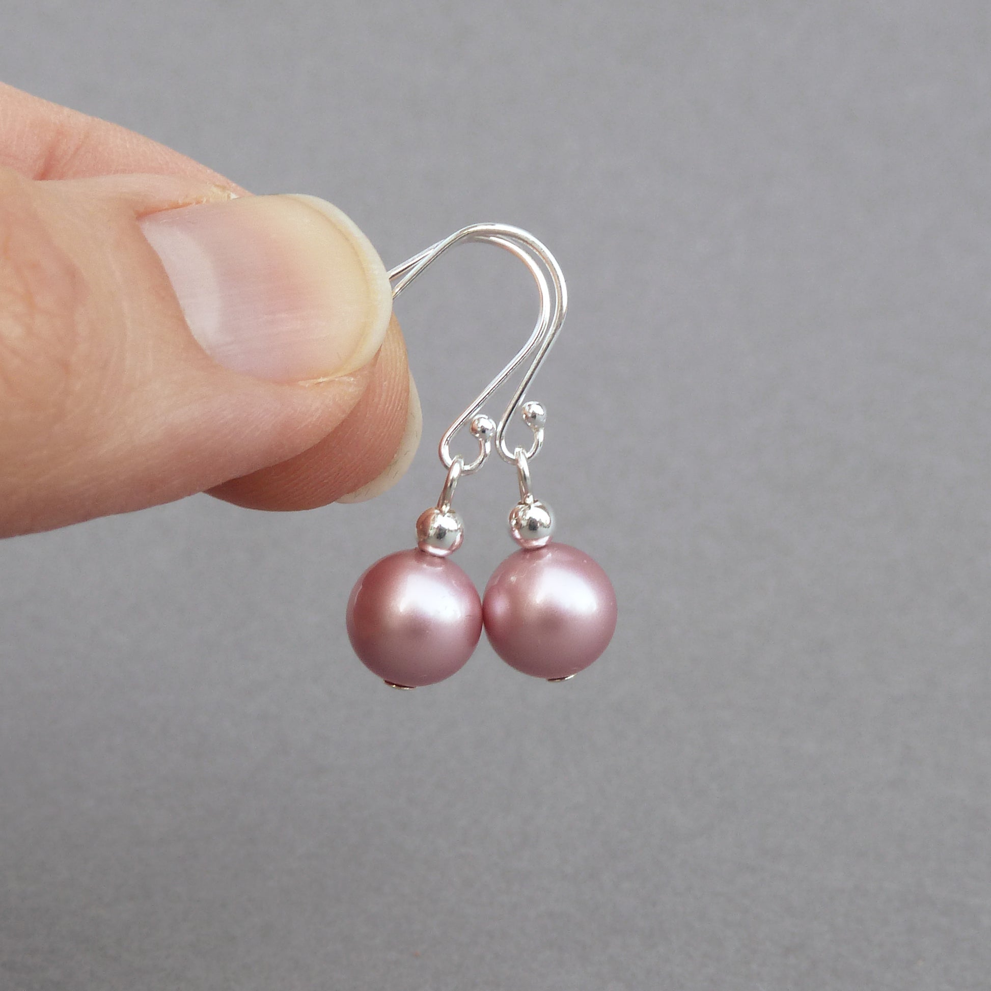 Powder rose pearl earrings