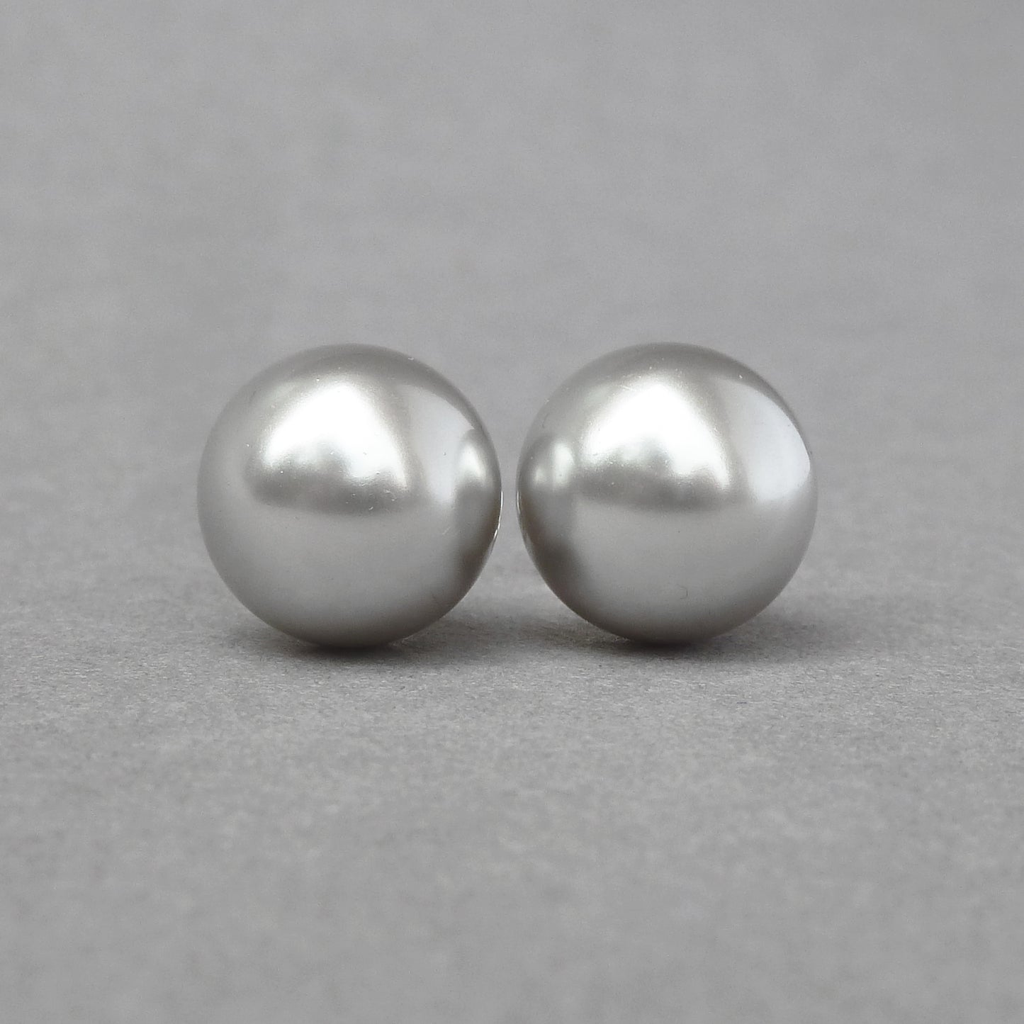 Silver grey pearl stud earrings