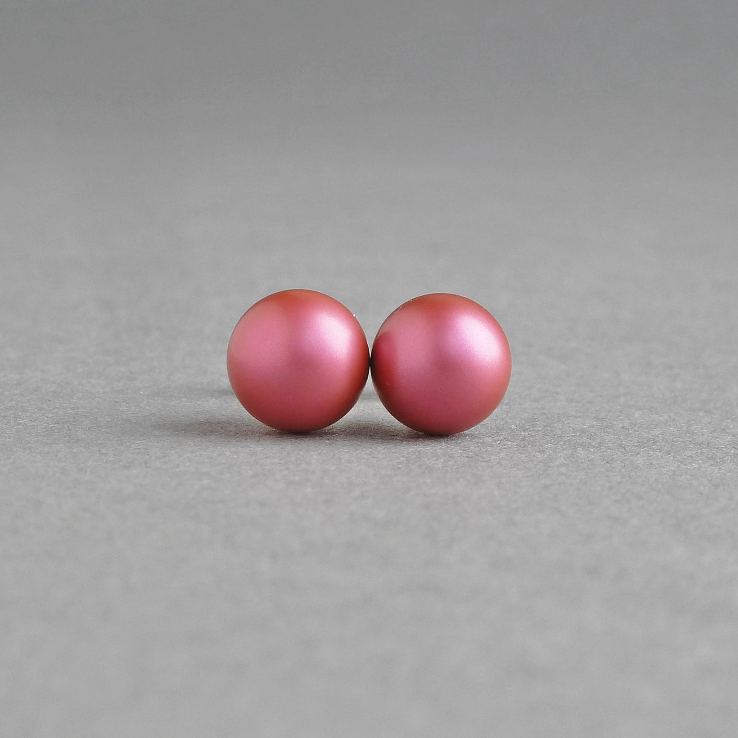 8mm mulberry pearl studs