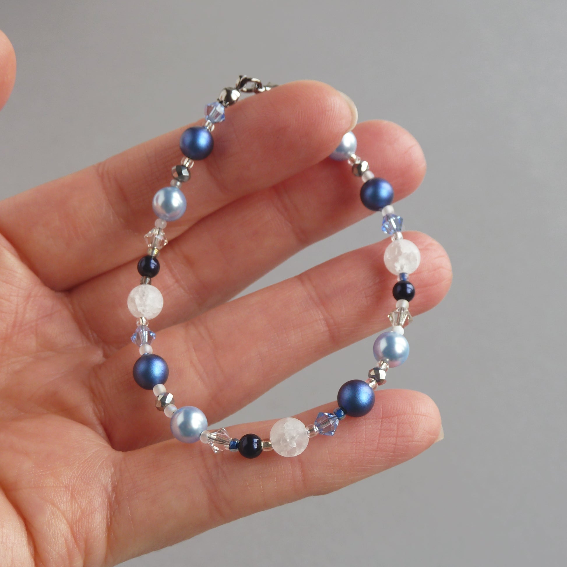 Blue pearl and crystal bracelet