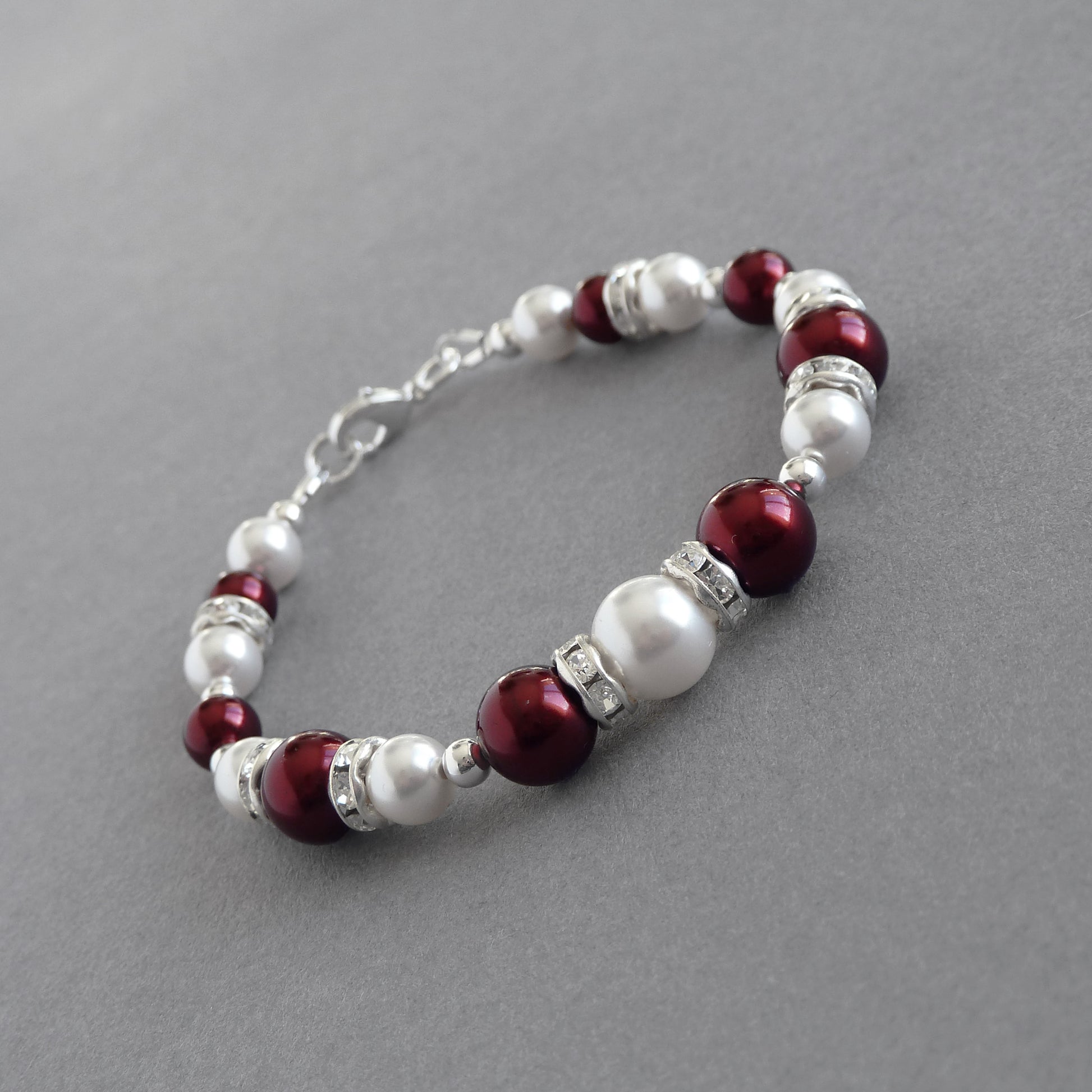 Dark red pearl and crystal bracelet