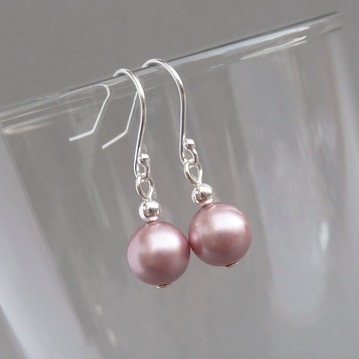 Simple rose pink pearl earrings