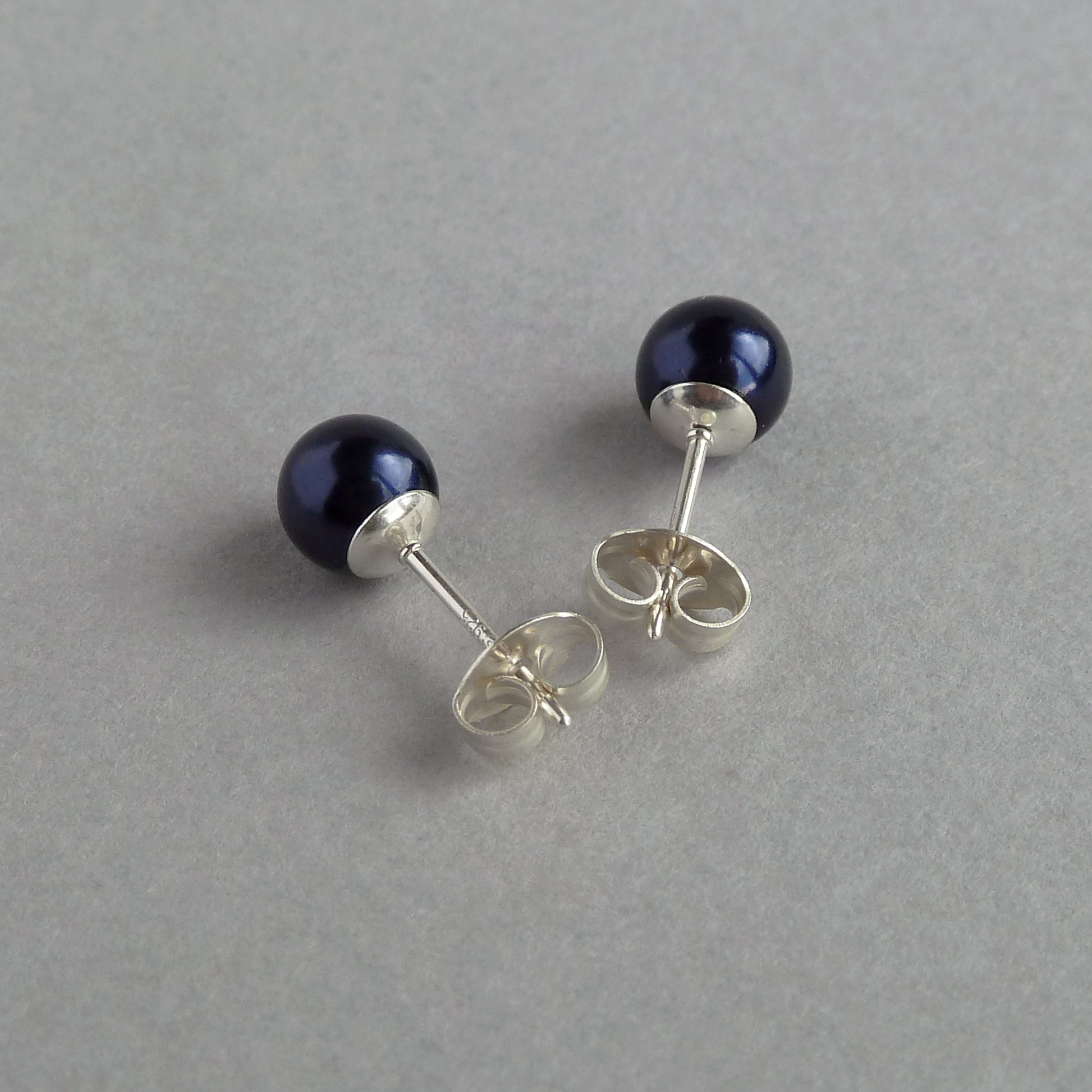 6mm dark blue pearl stud earrings