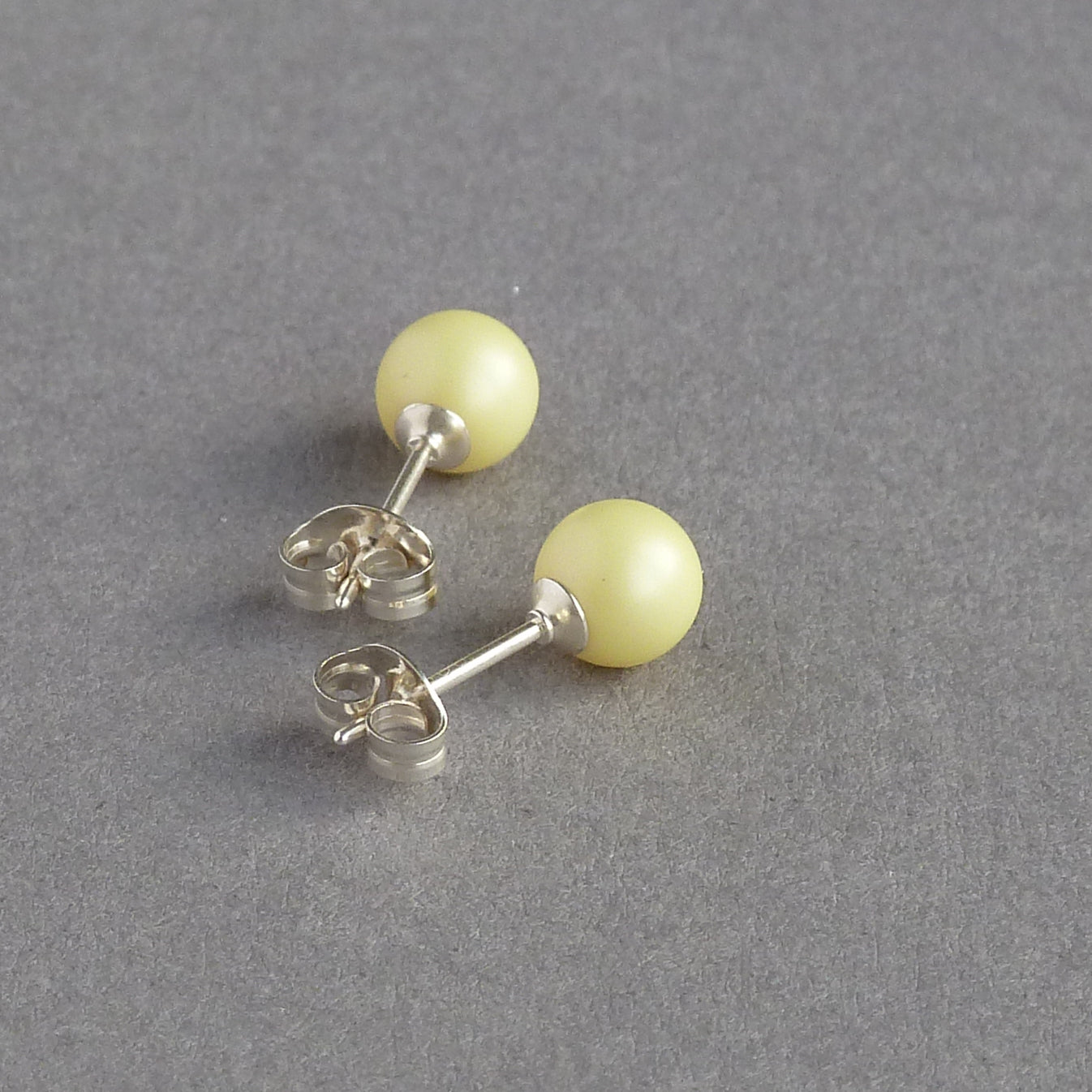 6mm lemon stud earrings