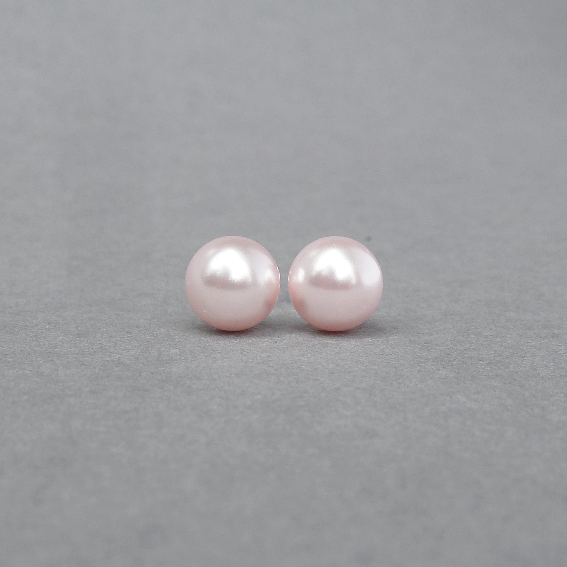 8mm blush pink pearl stud earrings