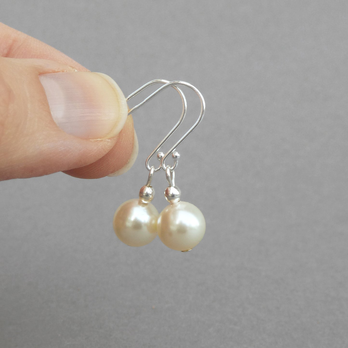 8mm cream pearl bridesmaids earrings