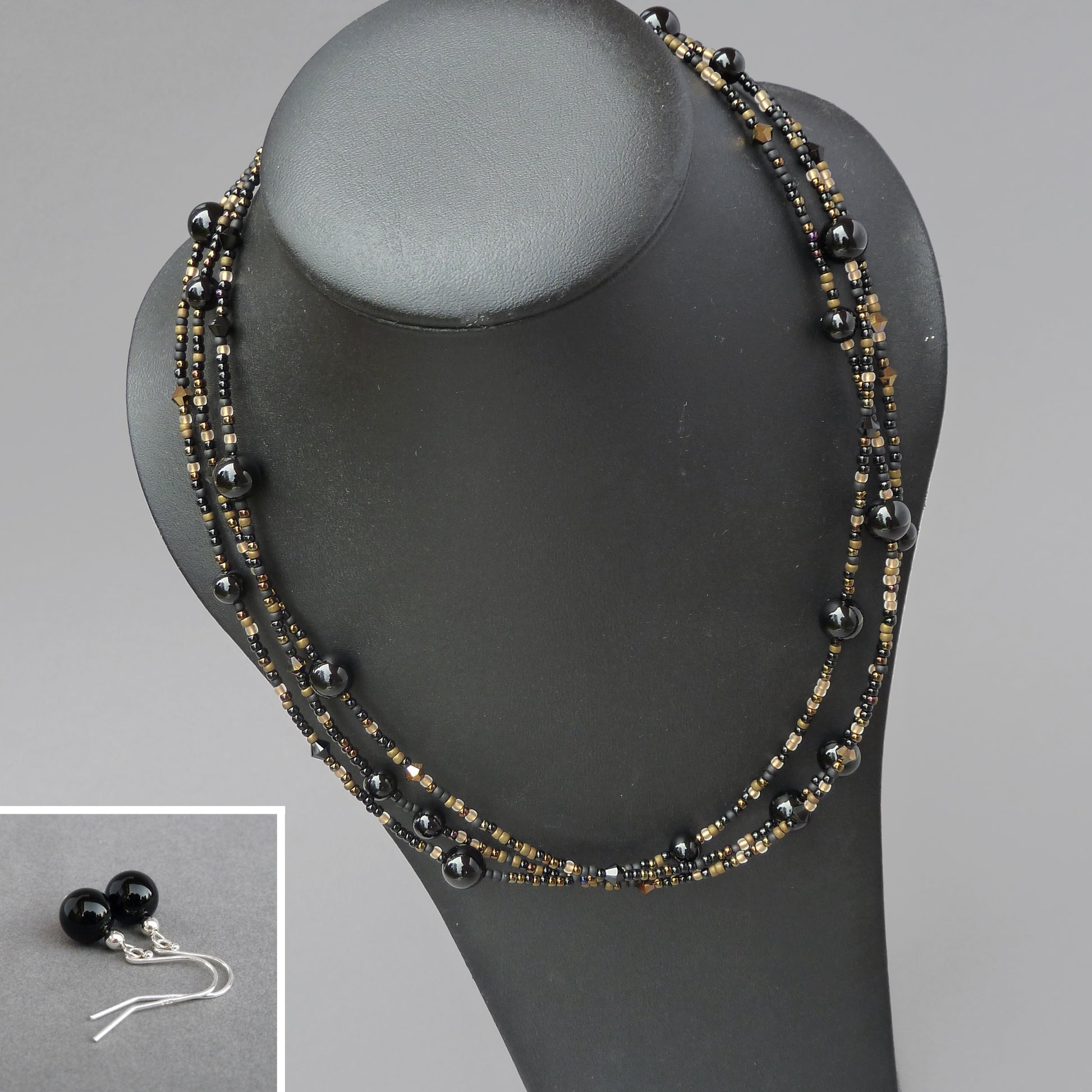 Black necklace and earrings set