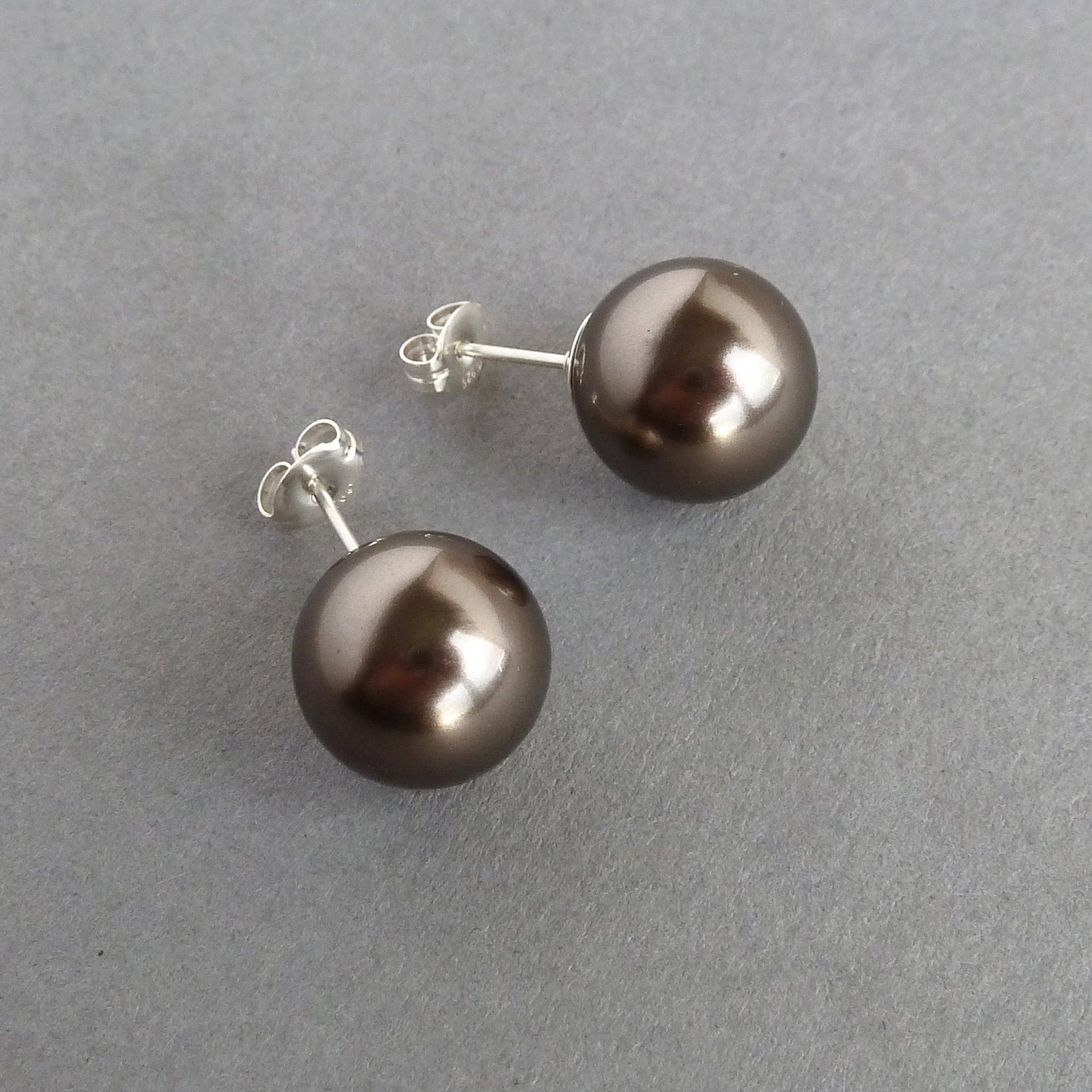 Chunky hot sale pearl earrings