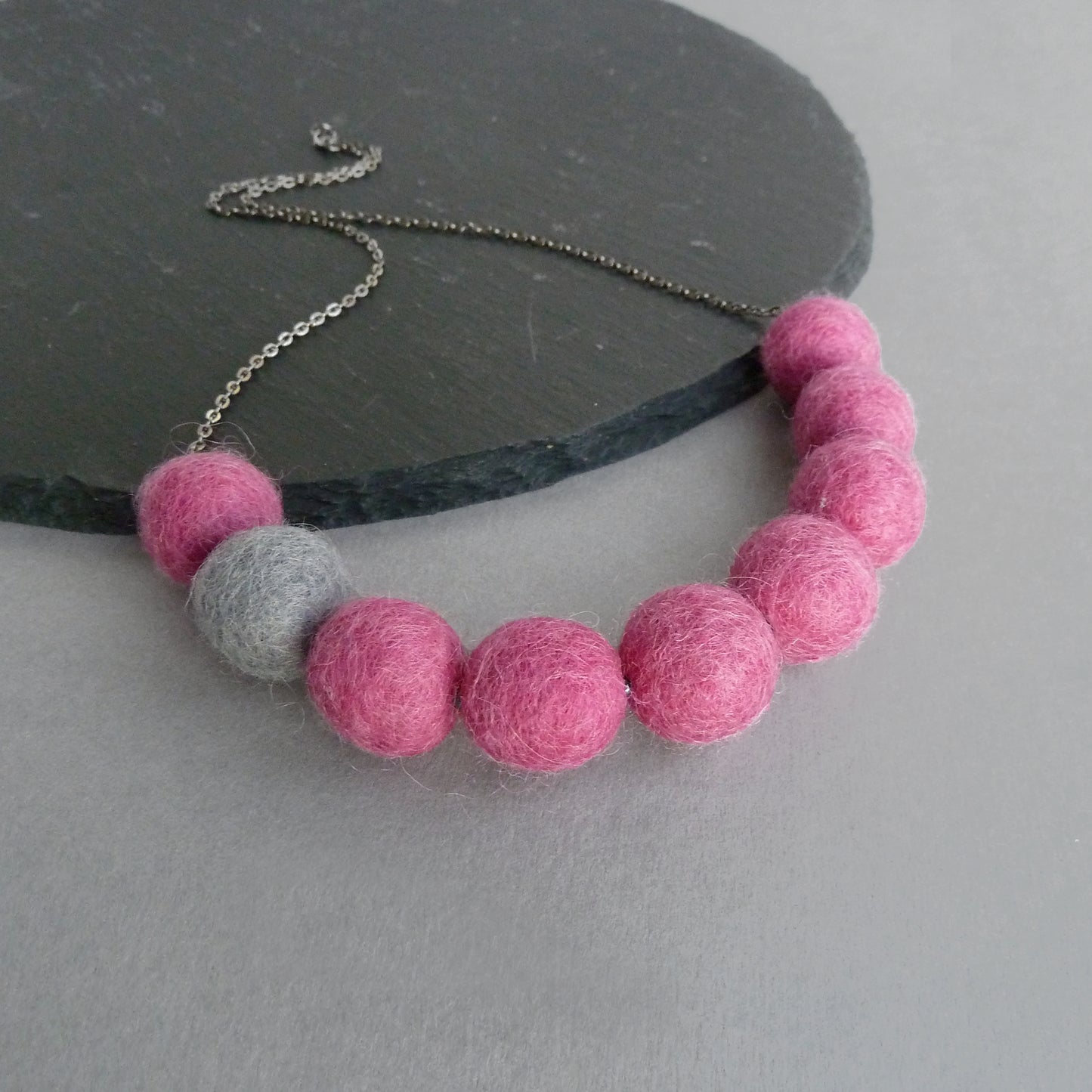 Chunky raspberry pink necklace