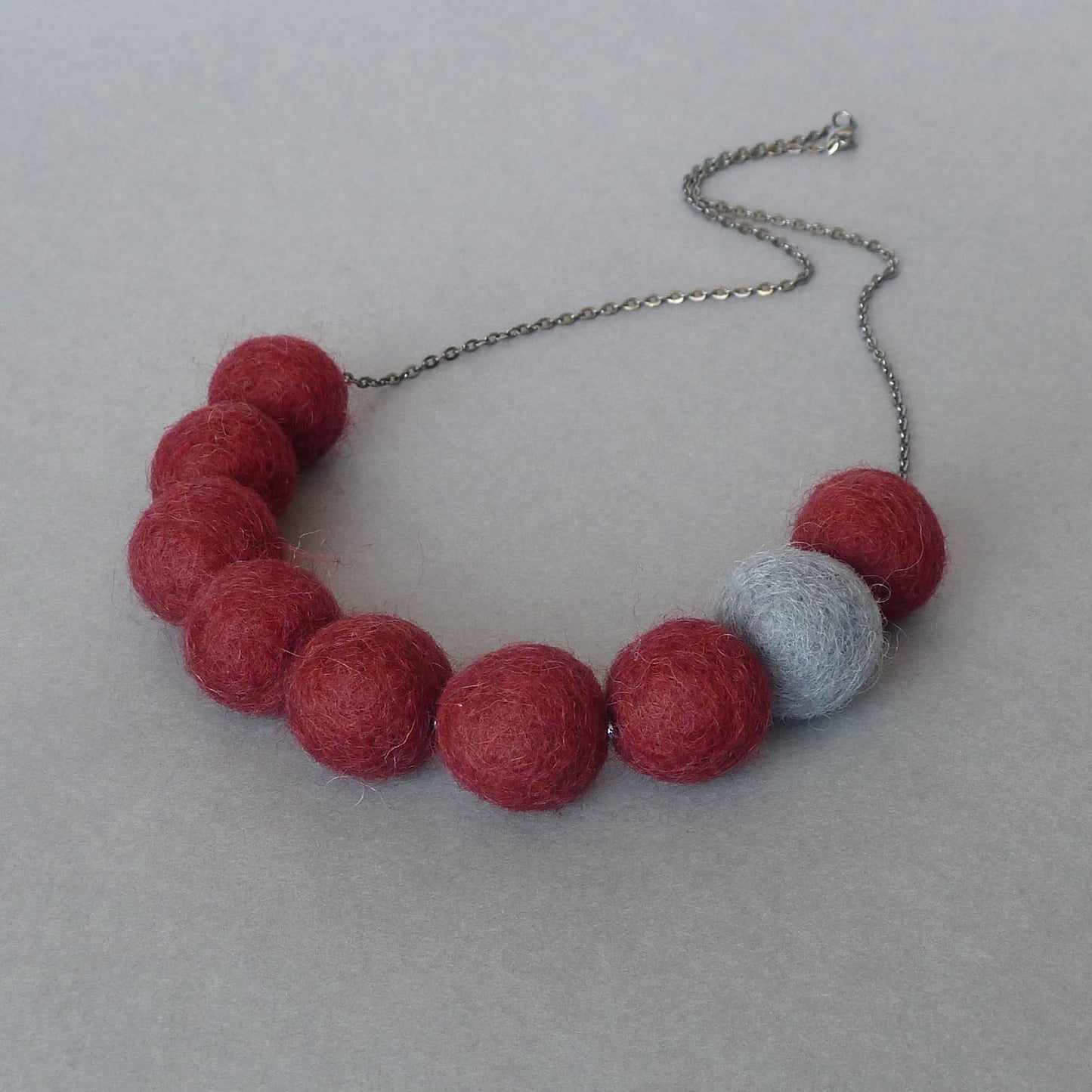 Claret felt necklace