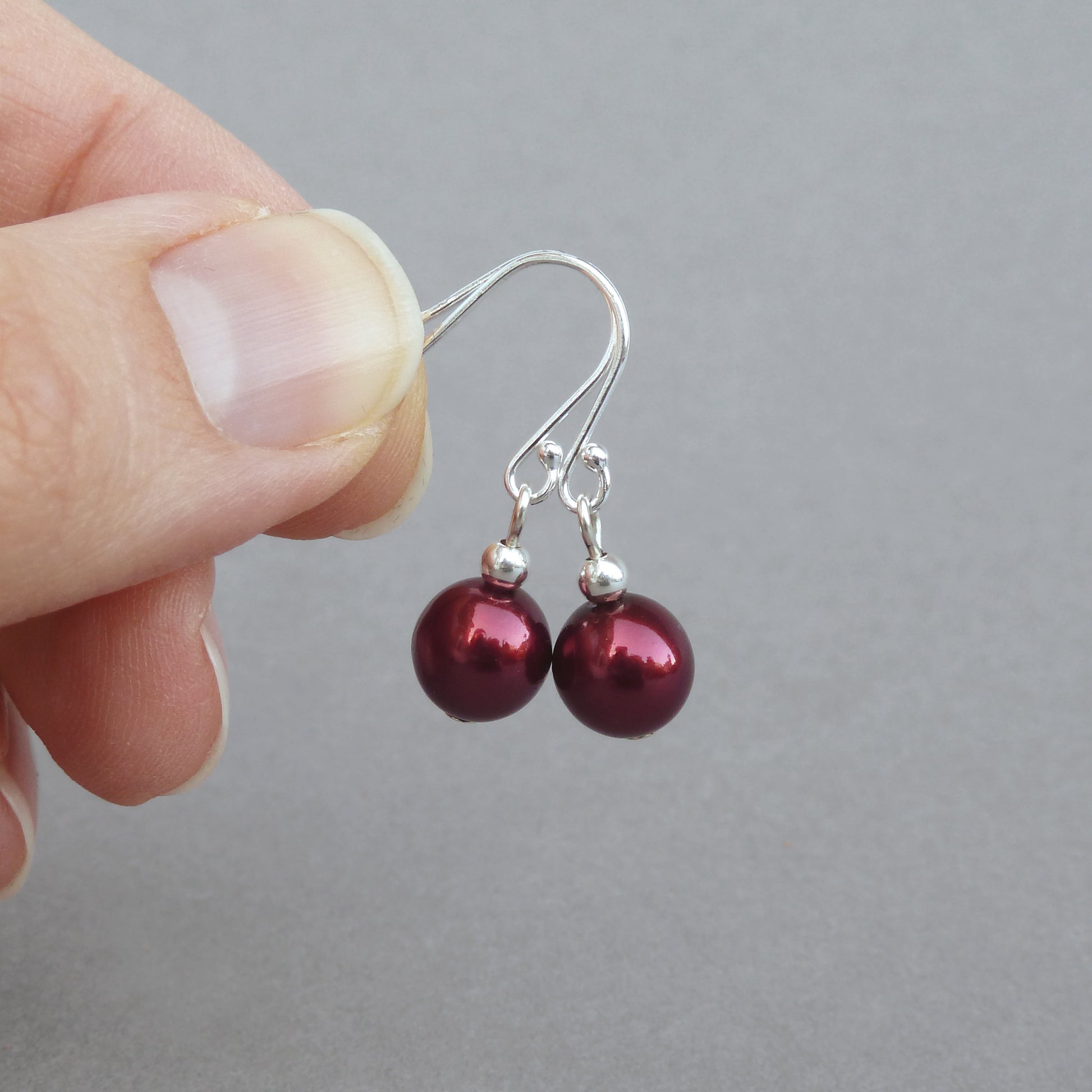 Claret pearl dangle earrings