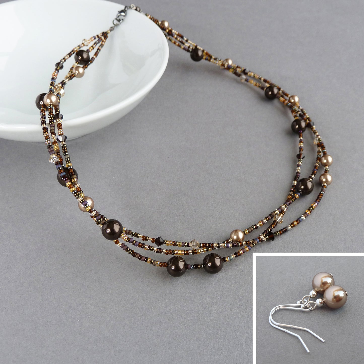 Dark brown pearl jewellery set