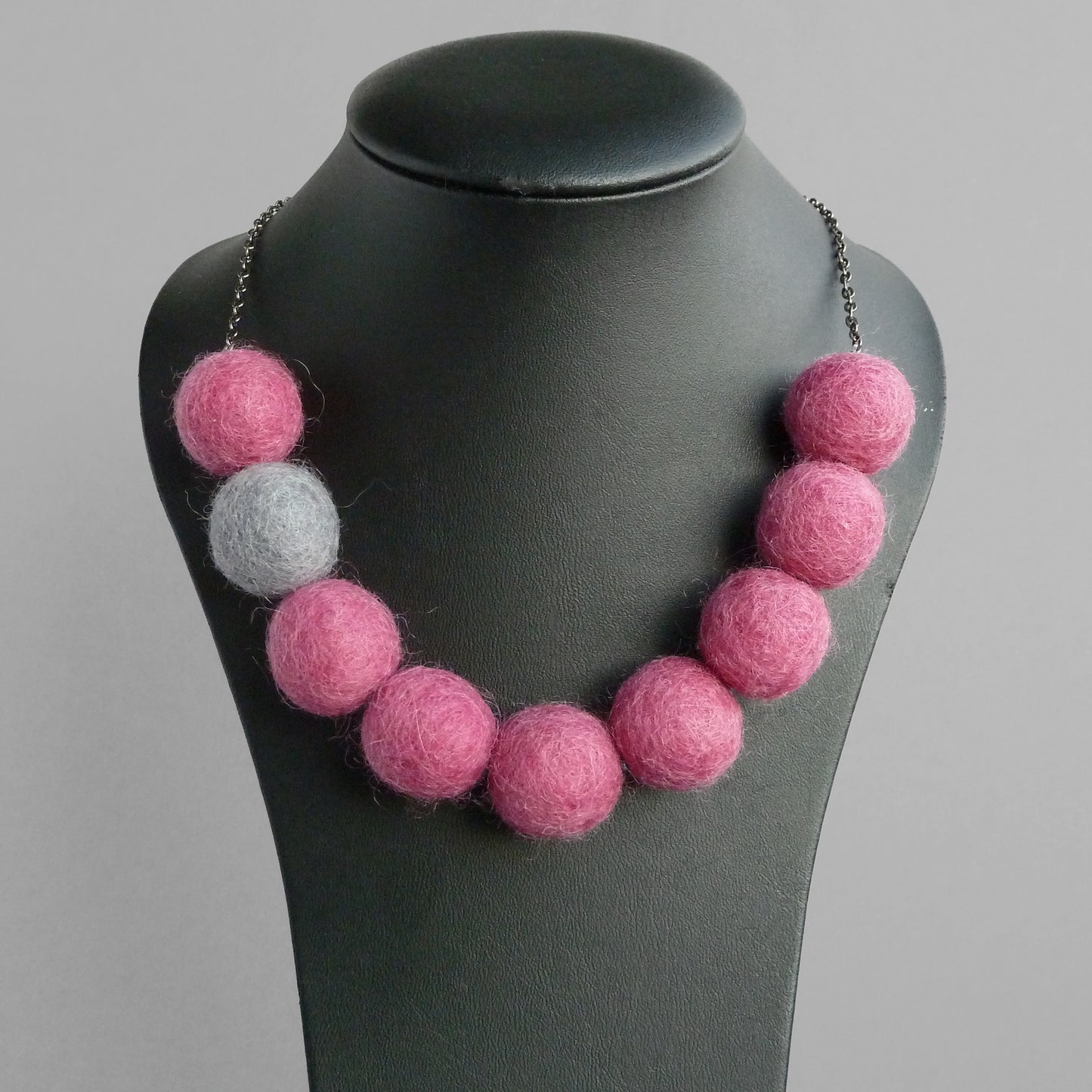 Dark pink felt ball necklace