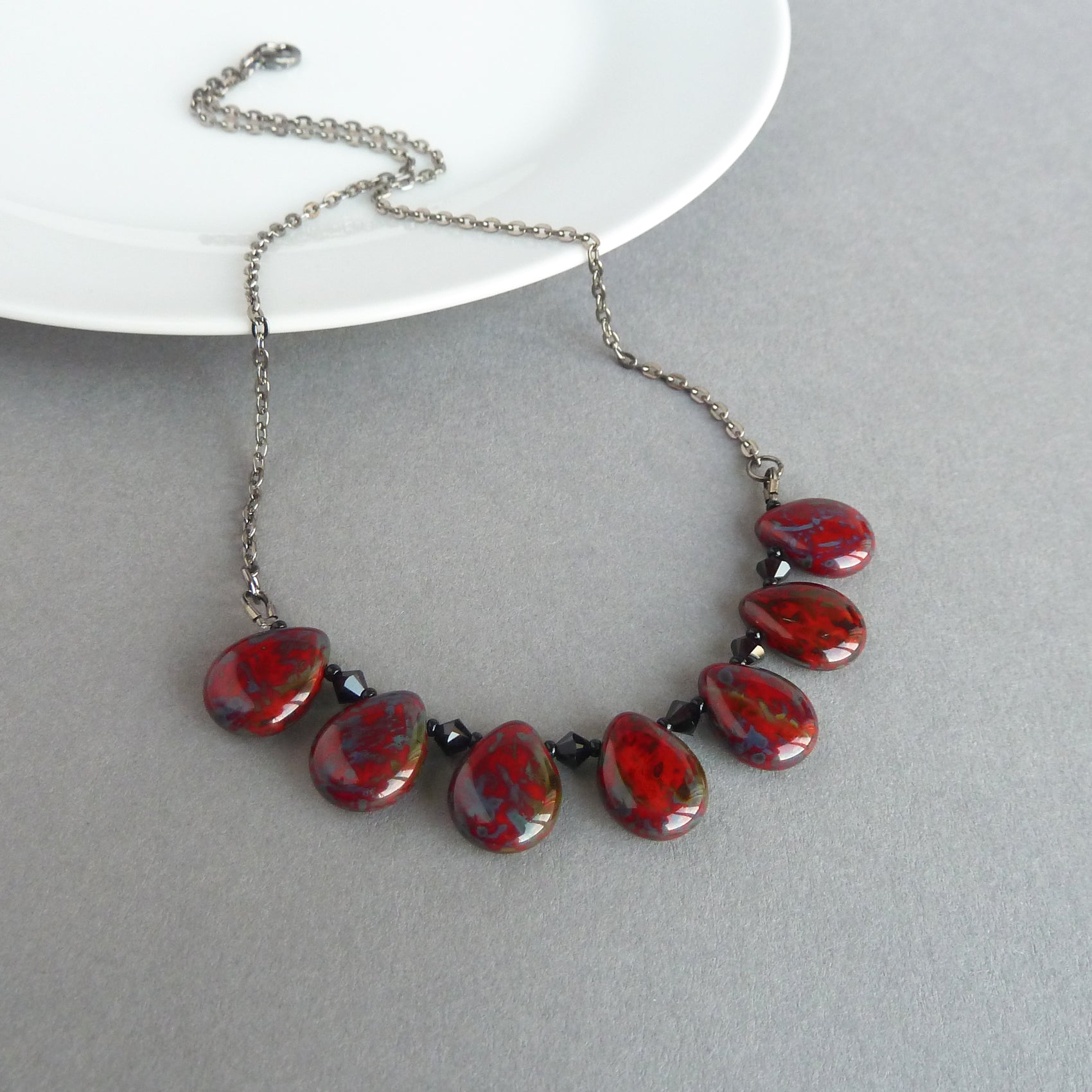 Everyday red necklace