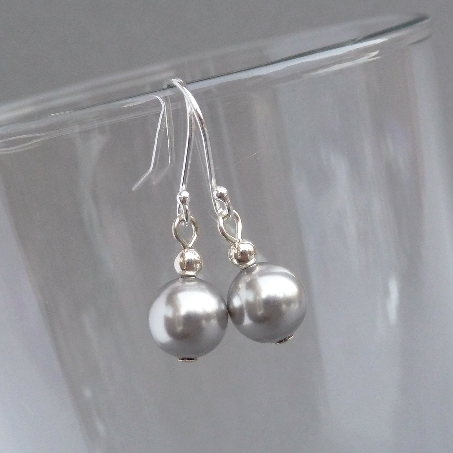 Light grey pearl drop earrings