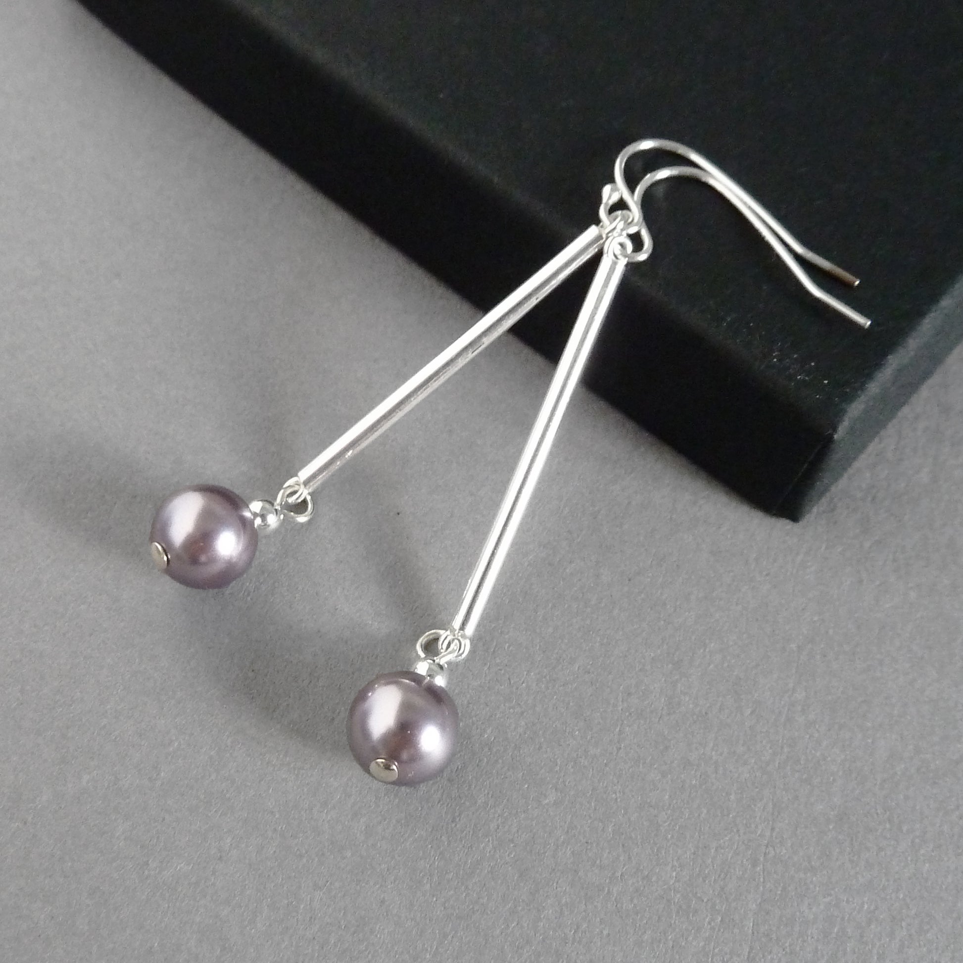 Mauve Swarovski pearl earrings