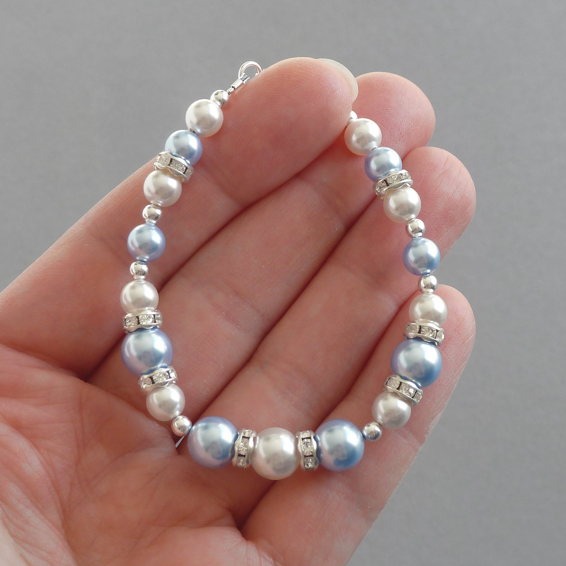 Pale blue and white pearl bracelet