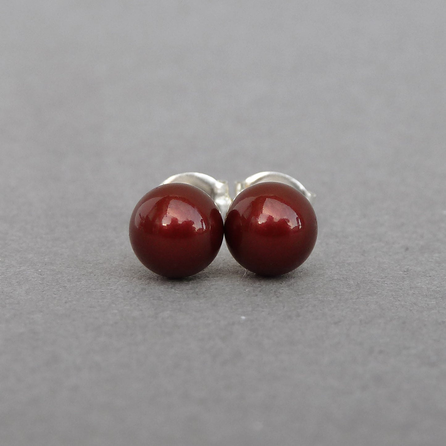 6mm bordeaux pearl studs