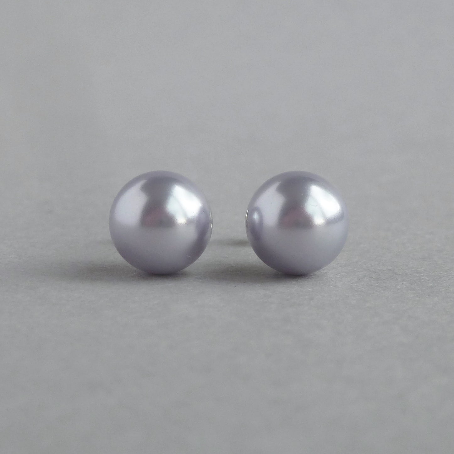 Round lavender pearl stud earrings