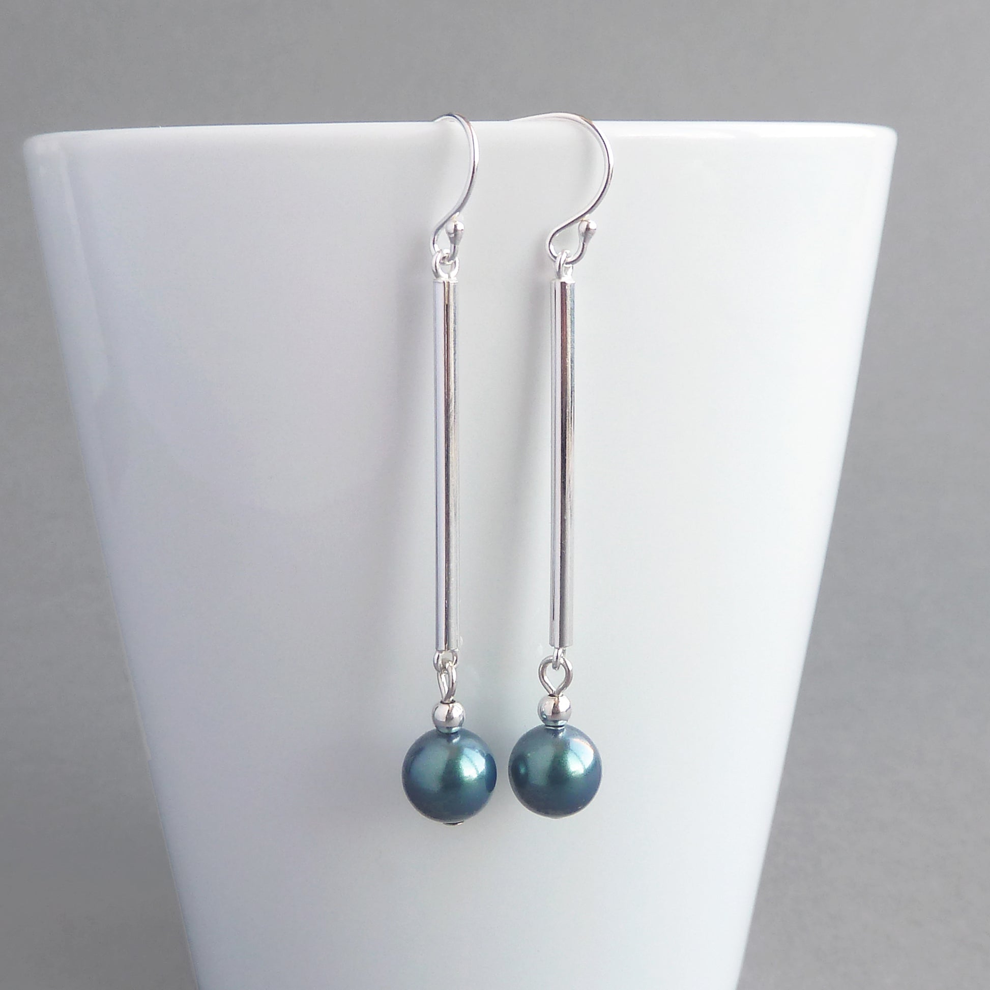 Silver bar and dark green pearl earrings