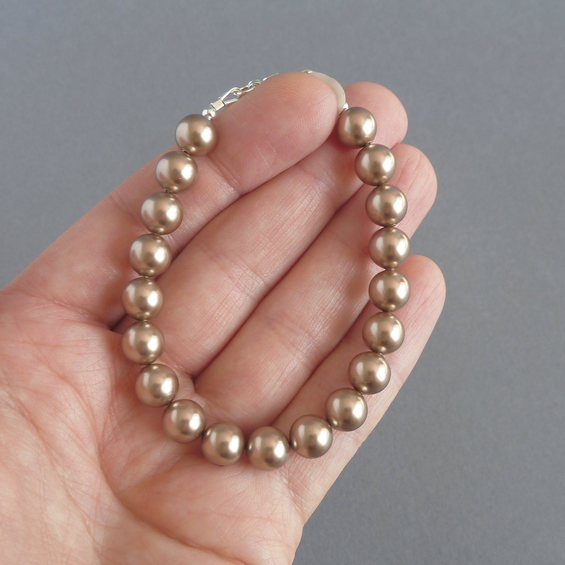 Simple bronze pearl bracelet