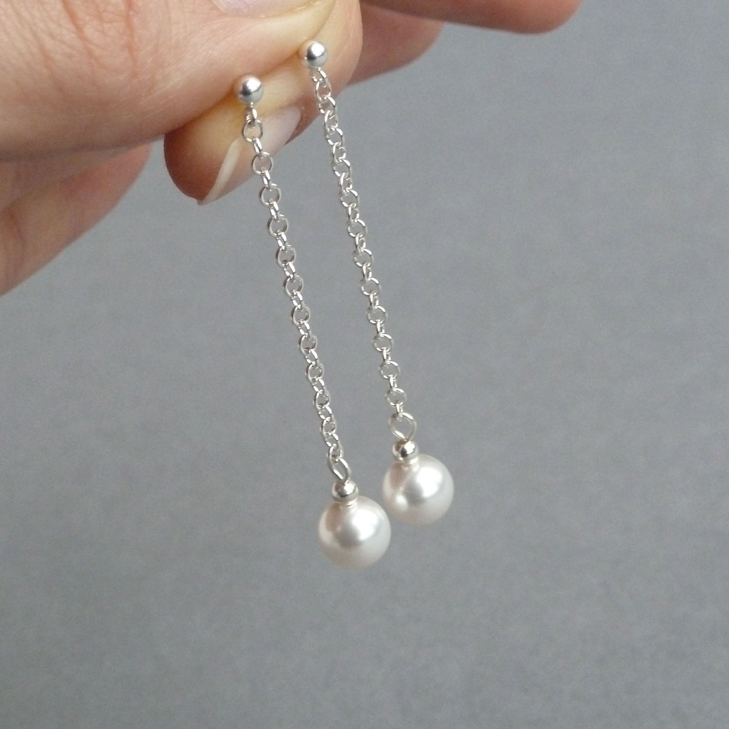 White pearl bridesmaids earrings