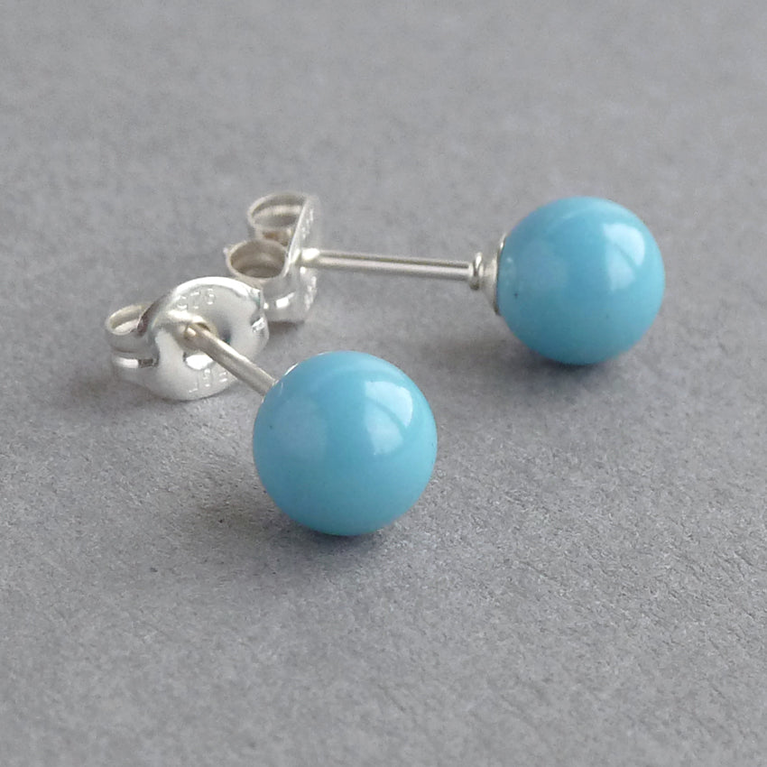 6mm turquoise studs